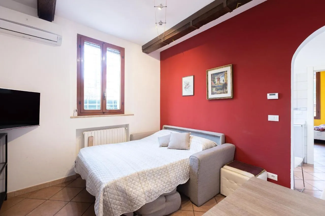 Valdonica, Bologna By Short Holidays 0*,